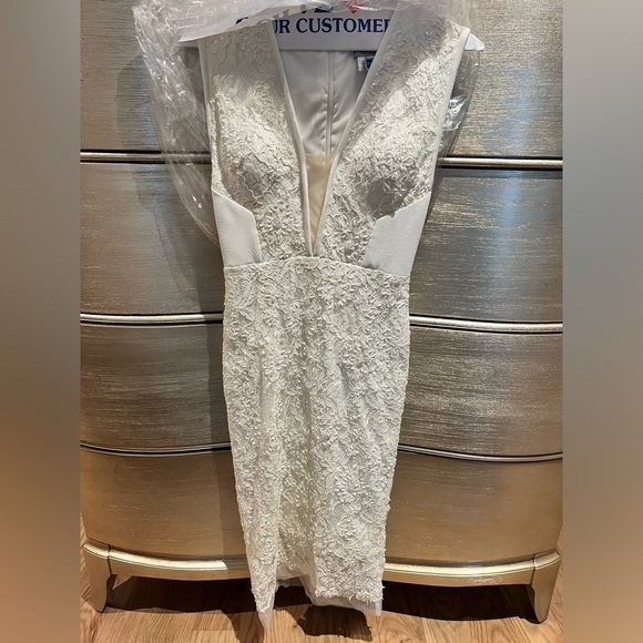 Gorgeous White Lace Jovani Dress! - Picture 5 of 5